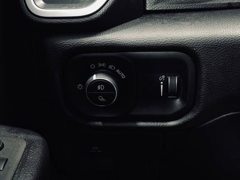 Used 2023 RAM 1500 Big Horn image 29