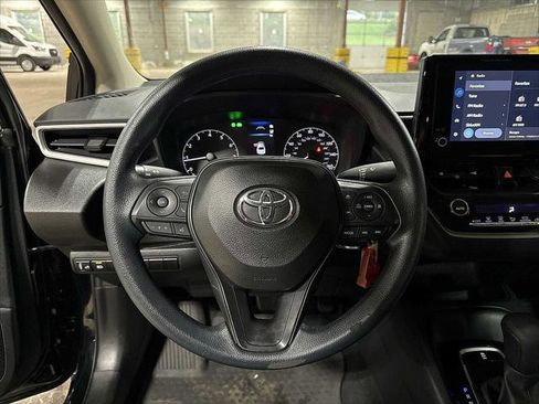 Certified 2023 Toyota Corolla LE image 18
