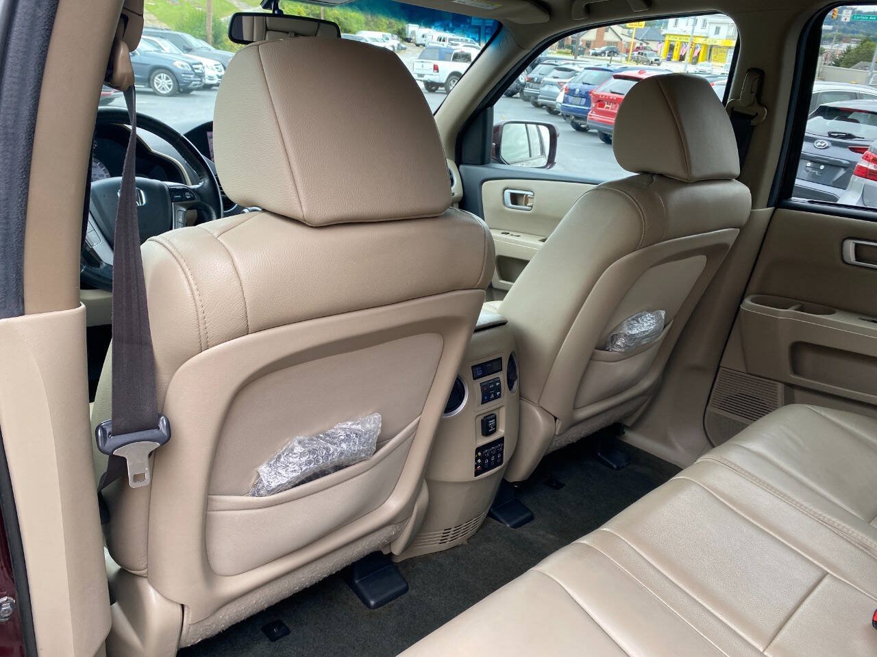 Used 2014 Honda Pilot Touring image 21