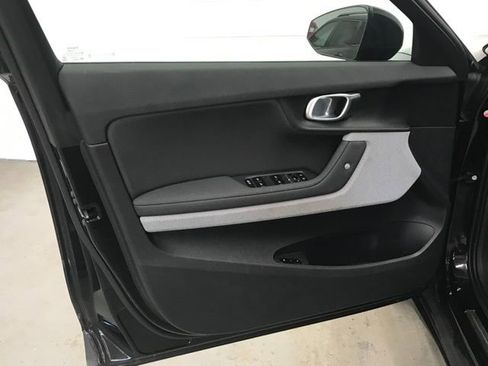 Used 2023 Polestar Polestar 2 image 7
