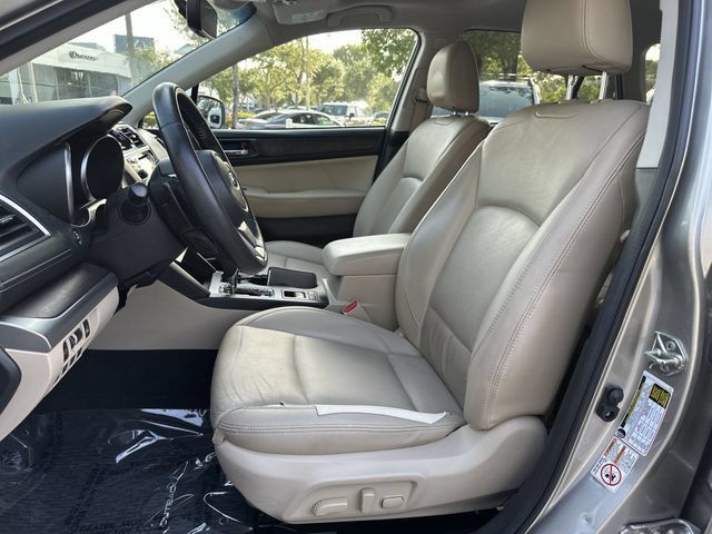 Used 2019 Subaru Outback 2.5i Limited AWD/4WD image 11