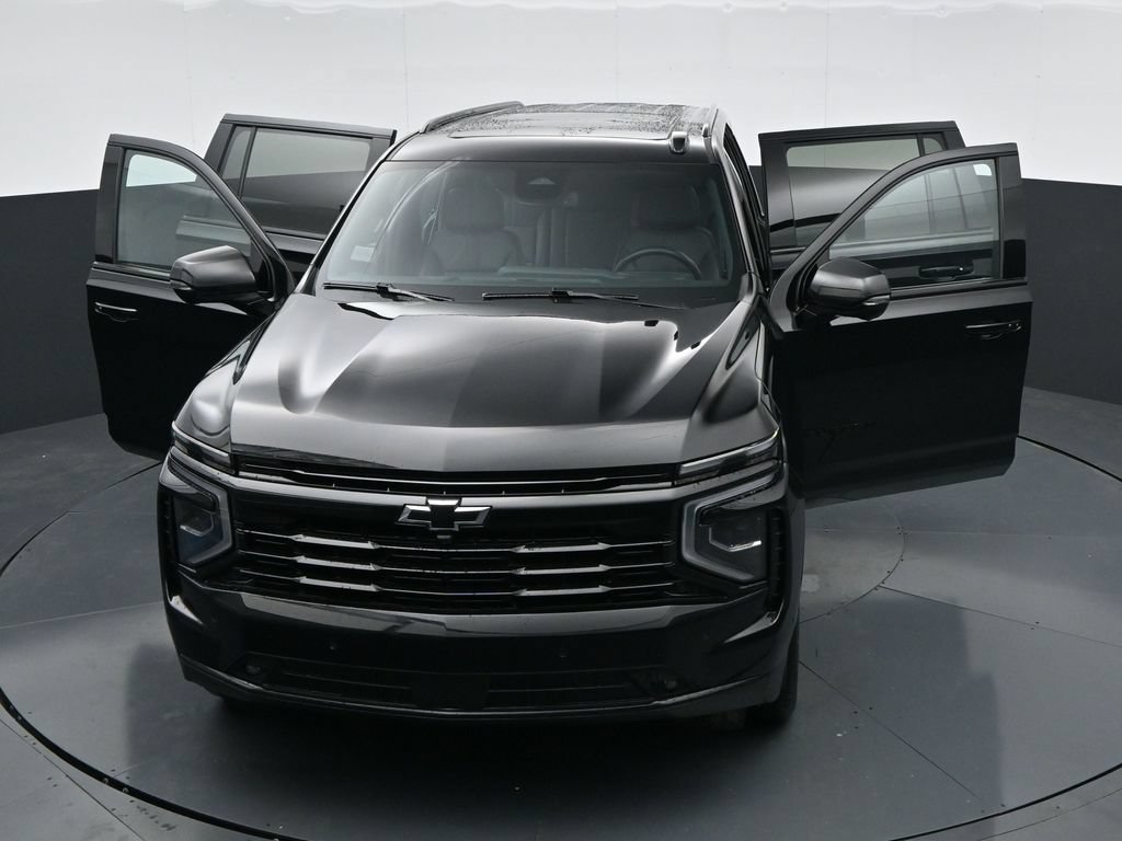 Used 2025 Chevrolet Suburban RST w/ Comfort Package AWD/4WD image 53