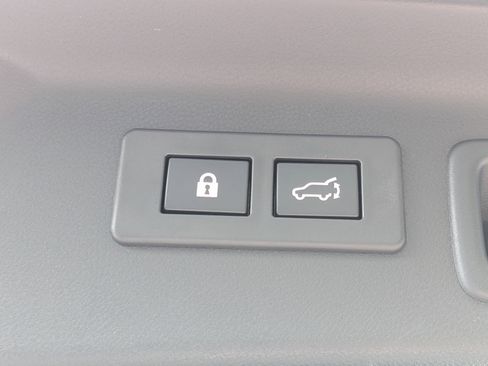 Used 2025 Subaru Forester Limited AWD/4WD image 14