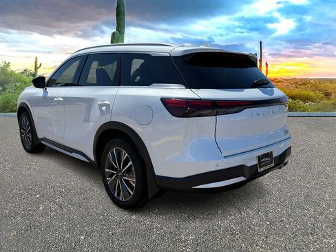 New 2026 INFINITI QX60 Luxe image 7