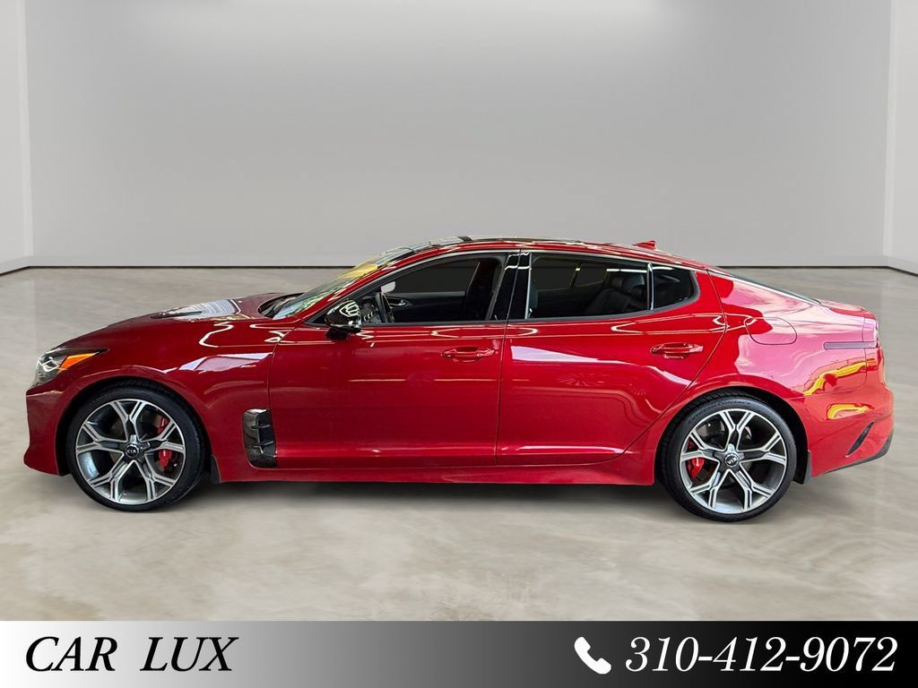 Used 2018 Kia Stinger GT2 AWD/4WD image 2