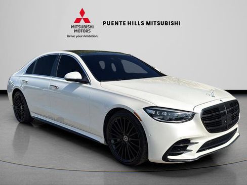 Used 2021 Mercedes-Benz S 580 4MATIC Sedan image 3