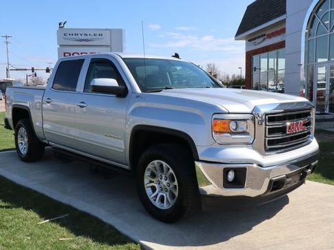 Used 2015 GMC Sierra 1500 SLE w/ SLE Value Package image 3