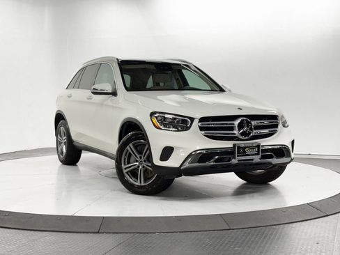 Certified 2022 Mercedes-Benz GLC 300 4MATIC image 1