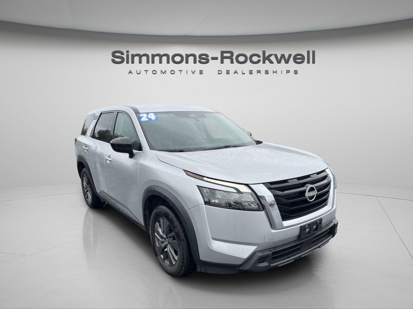 Used 2024 Nissan Pathfinder S AWD/4WD image 7