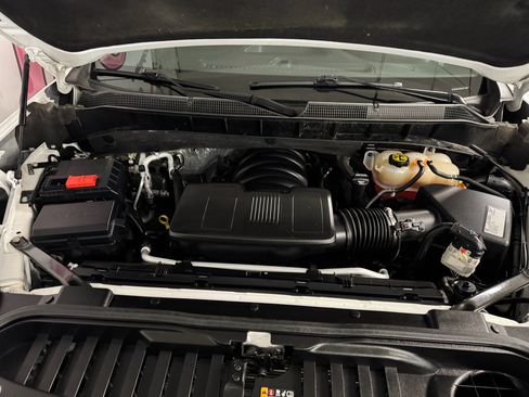 Used 2021 Chevrolet Silverado 1500 LT Trail Boss w/ Bed Protection Package image 7