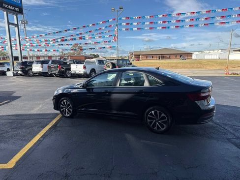 Used 2025 Volkswagen Jetta S FWD image 8