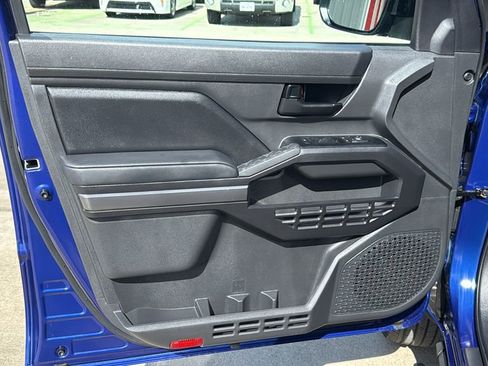 Certified 2025 Toyota Tacoma SR5 image 12