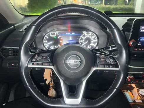 Used 2021 Nissan Altima 2.5 SR image 16