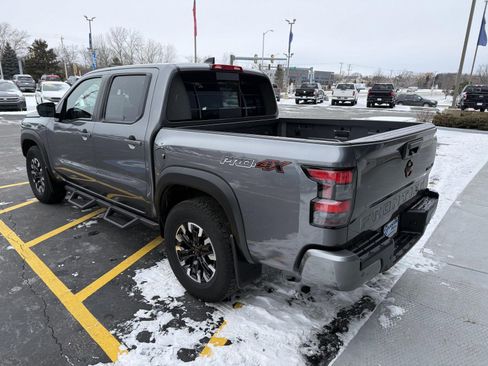 Used 2024 Nissan Frontier PRO-4X w/ Technology Package image 5