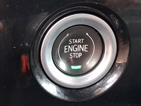 Used 2023 Chevrolet Silverado 1500 LT image 22