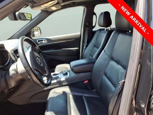 Used 2021 Jeep Grand Cherokee Limited w/ Sun & Sound Group AWD/4WD image 11