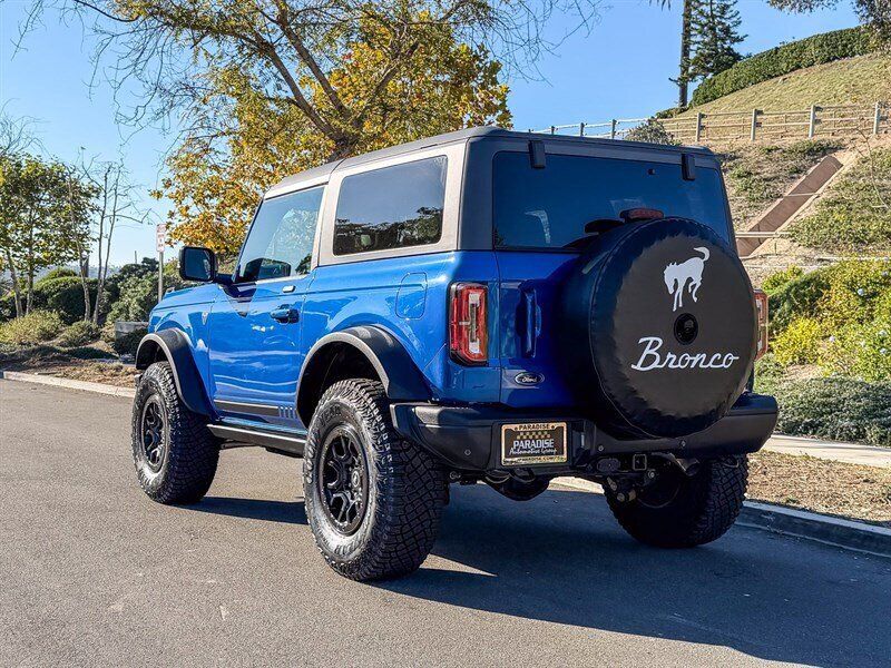 Used 2021 Ford Bronco First Edition AWD/4WD image 4