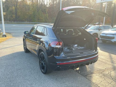 New 2026 Volkswagen Atlas Cross Sport SEL R-Line image 12