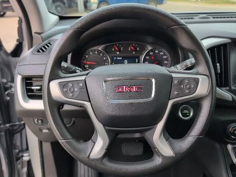 Used 2024 GMC Terrain SLE FWD image 15