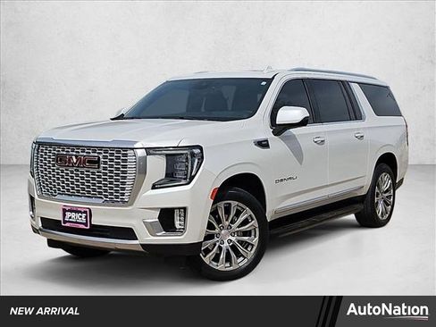 Used 2024 GMC Yukon XL Denali image 1