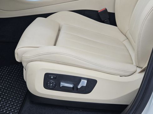 Used 2020 BMW X5 sDrive40i w/ Premium Package RWD image 21