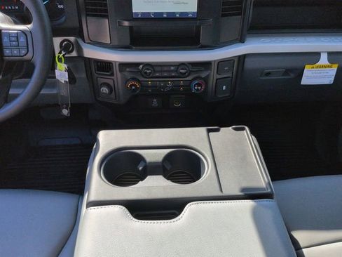 New 2026 Ford F250 XL image 19