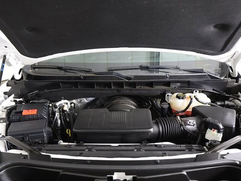 Used 2024 GMC Yukon Denali w/ Advanced Technology Package image 27