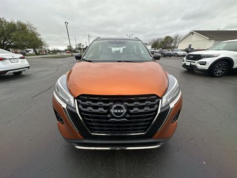Used 2023 Nissan Kicks SR w/ SR Premium Package FWD image 25