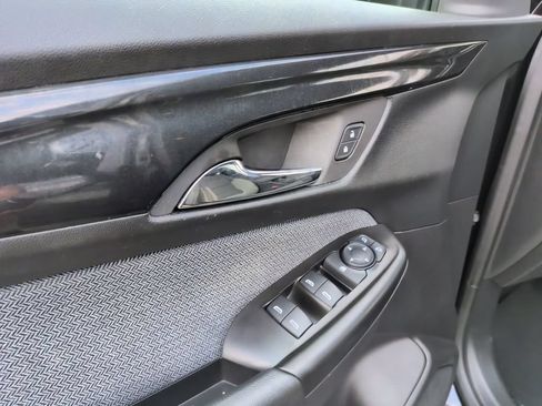 Used 2025 Chevrolet TrailBlazer LT FWD image 18