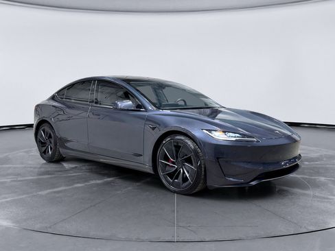 Used 2024 Tesla Model 3 Performance AWD/4WD image 4