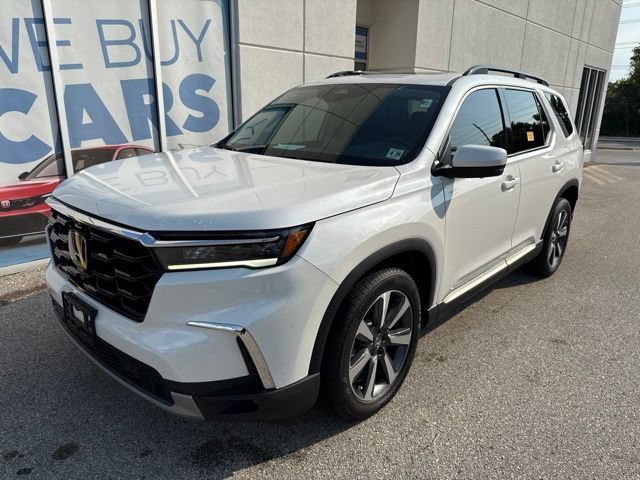 Certified 2025 Honda Pilot Elite image 1