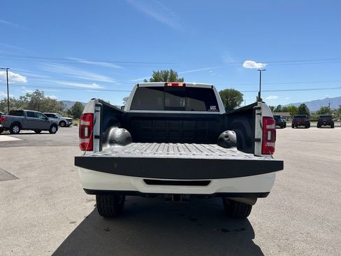 Used 2024 RAM 2500 Laramie w/ Safety Group AWD/4WD image 9