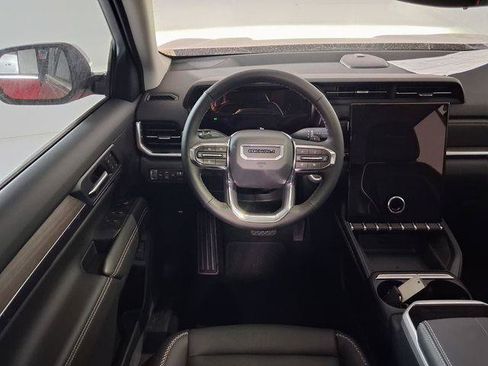New 2026 GMC Terrain Denali AWD/4WD image 13