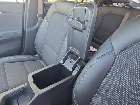Certified 2026 Buick Envista Preferred FWD image 28