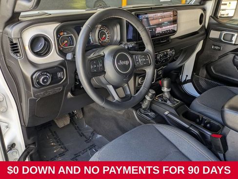 Used 2025 Jeep Wrangler Unlimited Sport AWD/4WD image 14