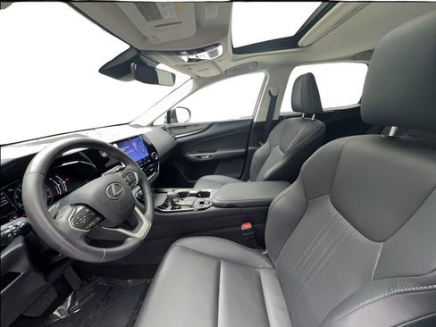 Used 2024 Lexus NX 250 FWD w/ Cold Area Package image 18