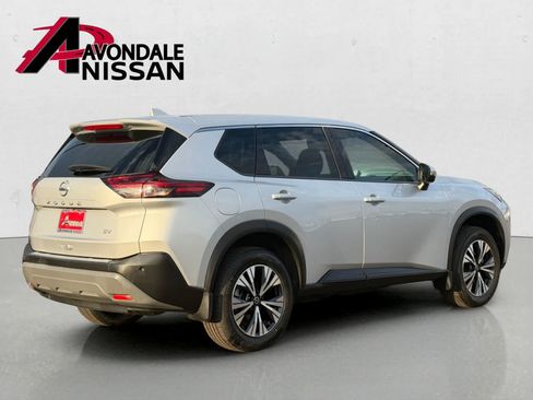 Used 2021 Nissan Rogue SV FWD image 5