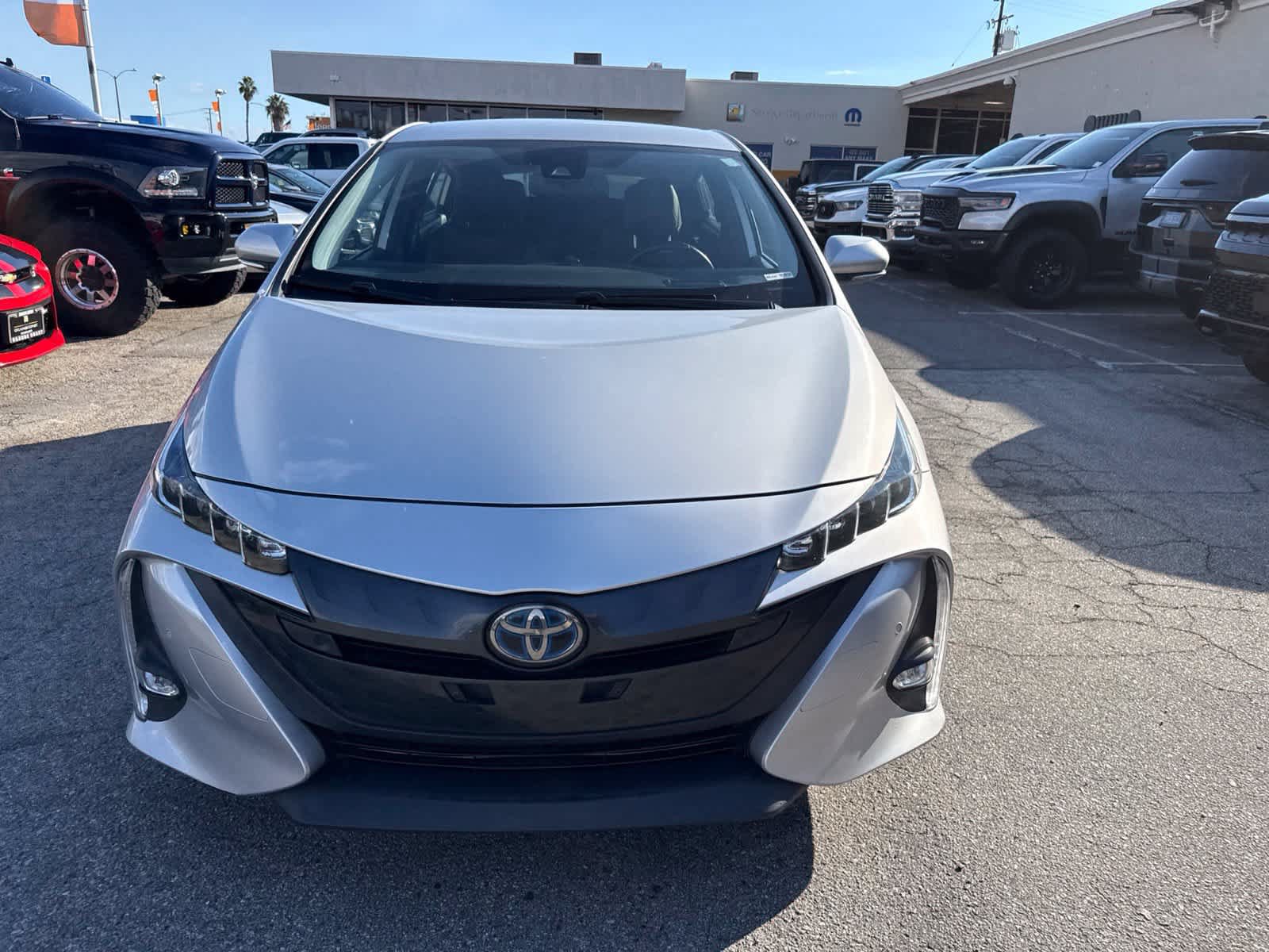 Used 2021 Toyota Prius Prime Limited FWD image 4