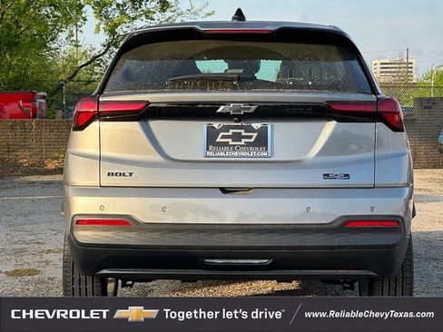 New 2027 Chevrolet Bolt LT FWD image 5