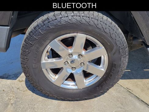 Used 2012 Jeep Wrangler Unlimited Sahara w/ Dual Top Group AWD/4WD image 5