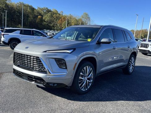 New 2026 Buick Enclave Avenir w/ Super Cruise Package FWD image 3