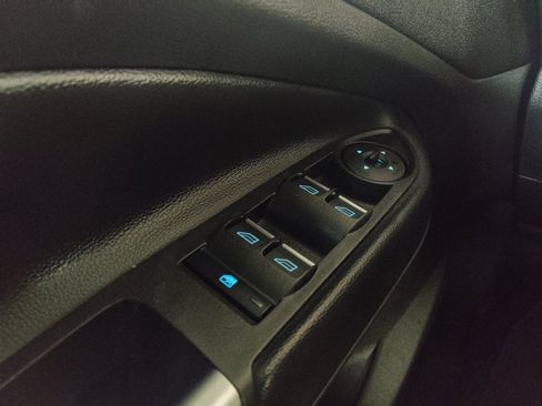 Used 2017 Ford Escape Titanium FWD image 27