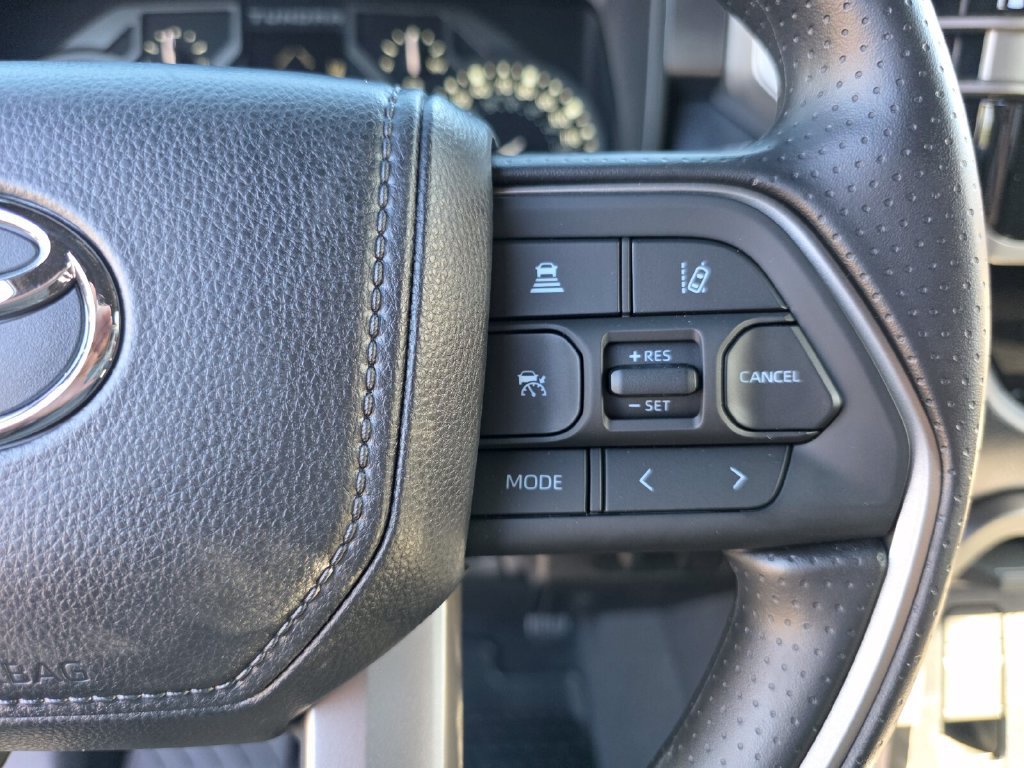 New 2026 Toyota Tundra SR5 w/ SR5 Convenience Package AWD/4WD image 30