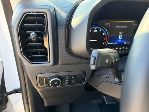 Used 2024 Ford Bronco Sport Outer Banks AWD/4WD image 27