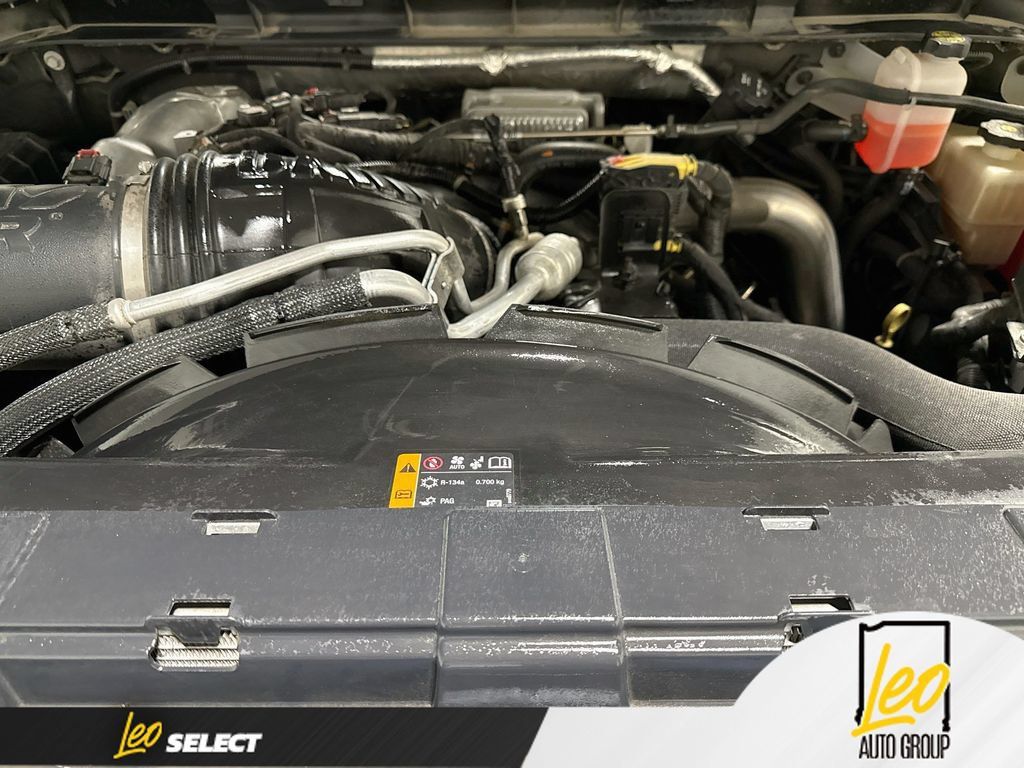Used 2022 Chevrolet Silverado 2500 LTZ w/ LTZ Plus Package AWD/4WD image 36