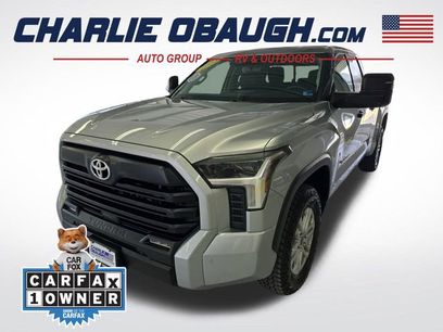 Used 2022 Toyota Tundra SR5 w/ SR5 Convenience Package