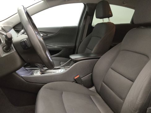 Used 2020 Chevrolet Malibu RS FWD image 17