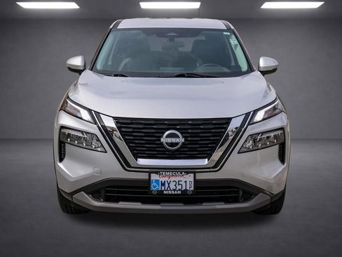 Used 2022 Nissan Rogue SV FWD image 9
