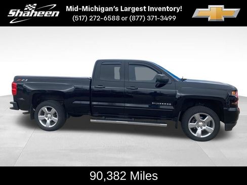 Used 2018 Chevrolet Silverado 1500 LT w/ All Star Edition image 2
