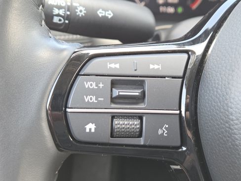 Used 2023 Honda HR-V EX-L image 34